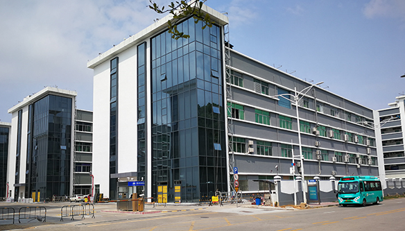 兴宁智慧园区幕墙维修